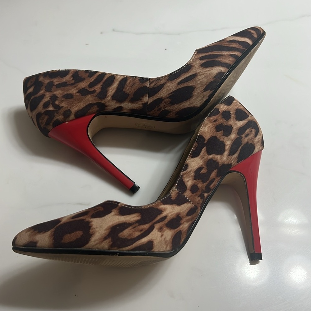 XOXO Soft Leopard Print 6M Textile Upper